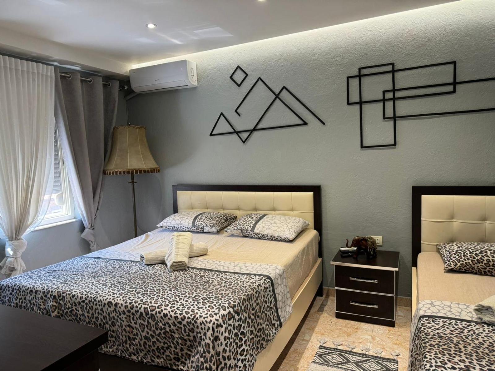 Temali Apartment Shkodër Extérieur photo